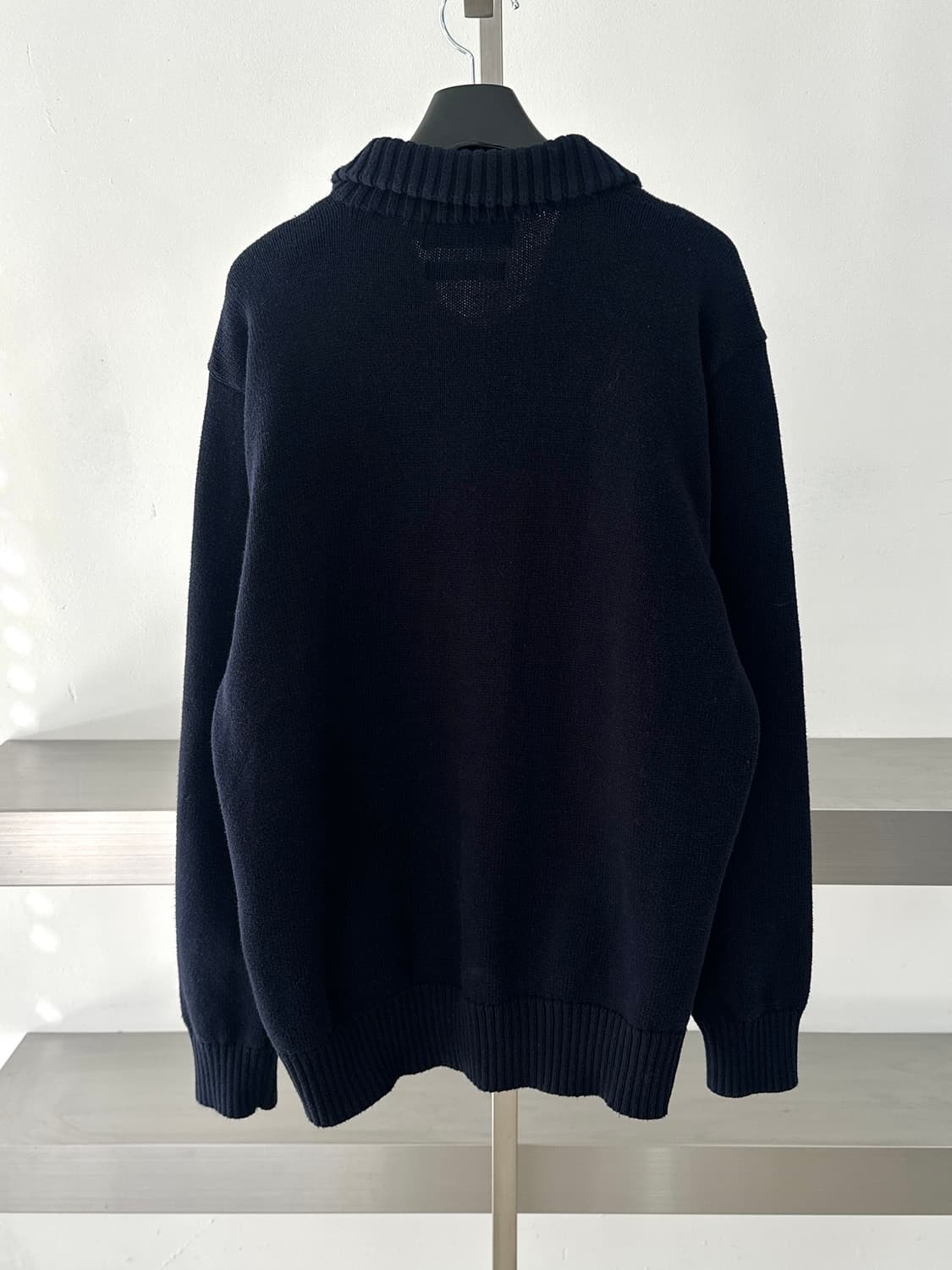 폴로 랄프로렌 네이비 버튼 카라 니트 상품이미지4