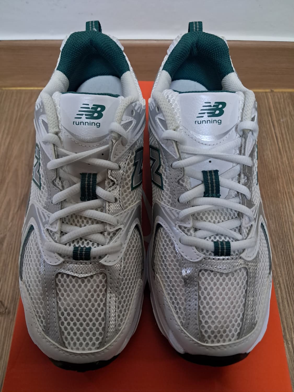 뉴발란스 530 스니커즈 235 상품이미지2