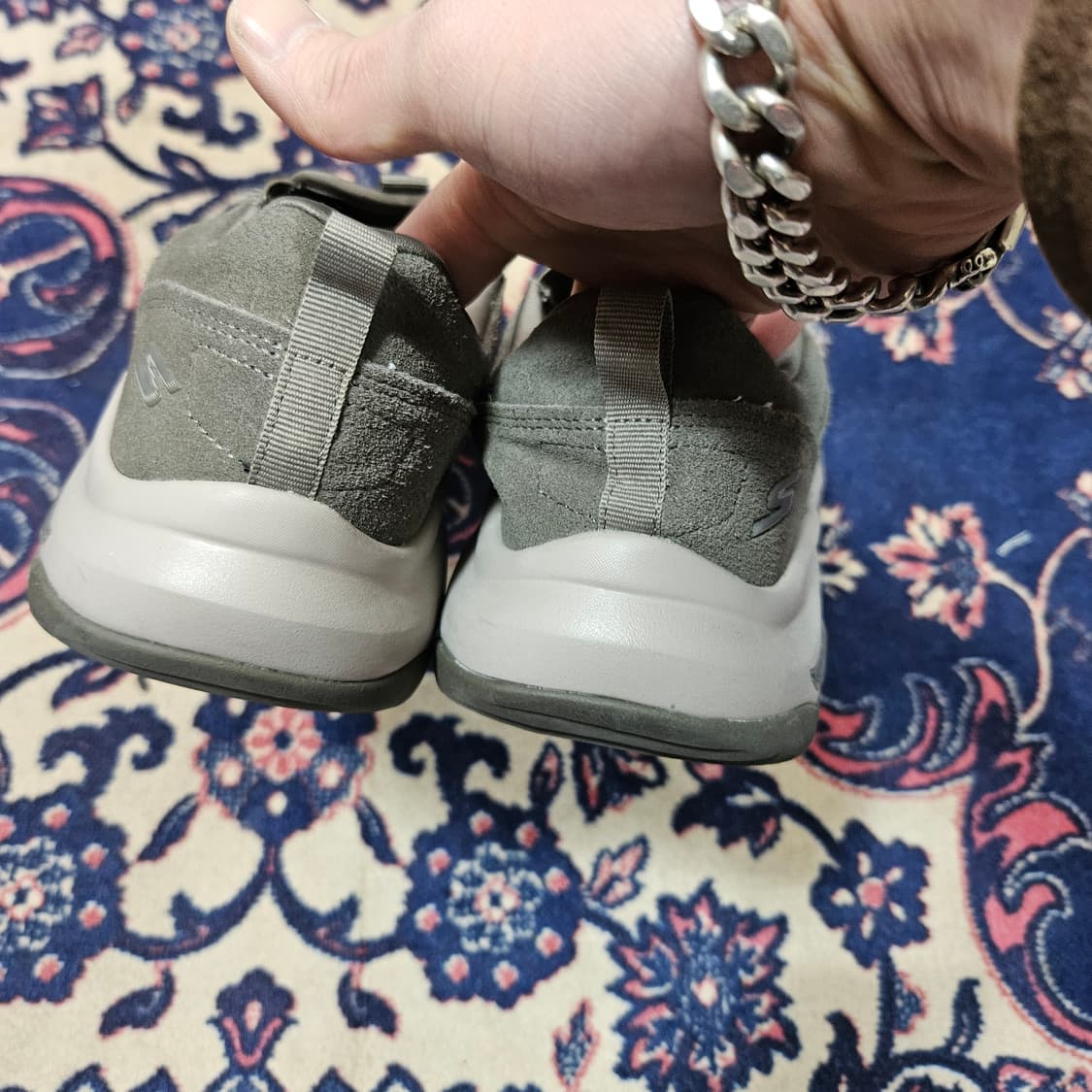 스케쳐스 고워크 아치핏 슬립온 US8(250cm) 상품이미지4