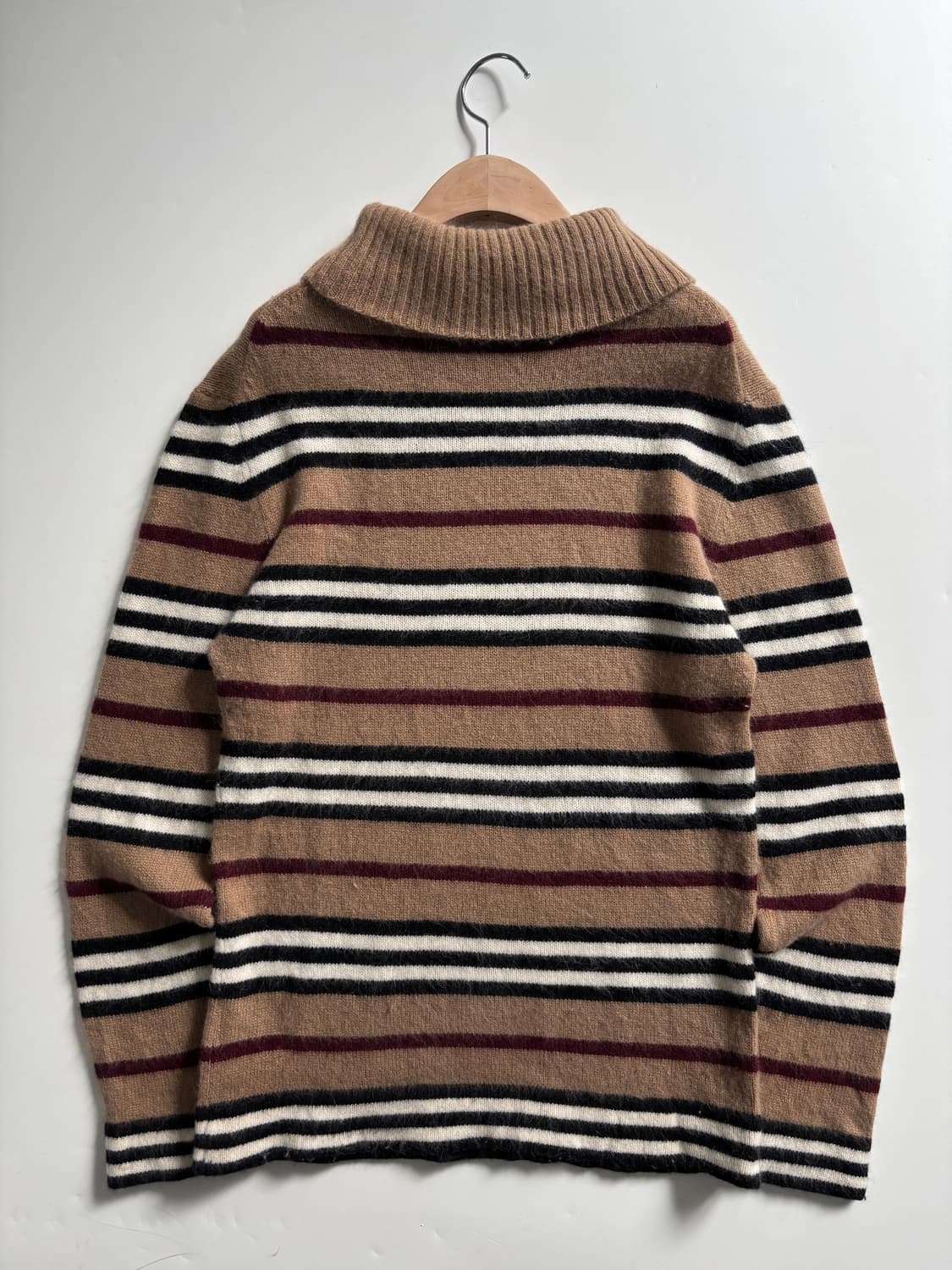 Burberry 버버리 블랙라벨 스트라이프 터틀넥 니트 스웨터 상품이미지2