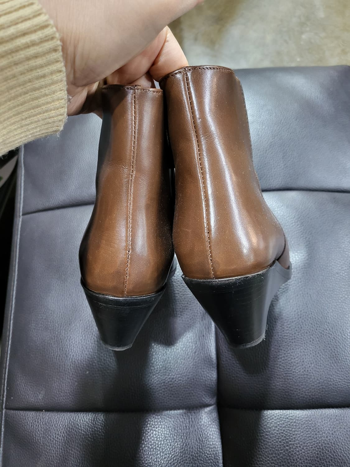 아크네 스튜디오 앵글부츠 상품이미지4