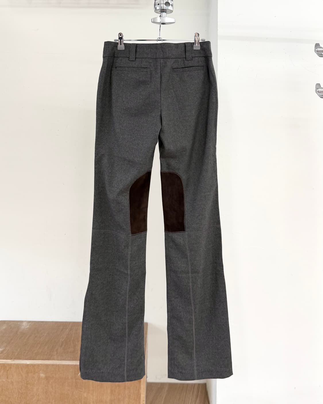 빅토리녹스 그레이 브라운 패치 라이딩 팬츠 상품이미지4