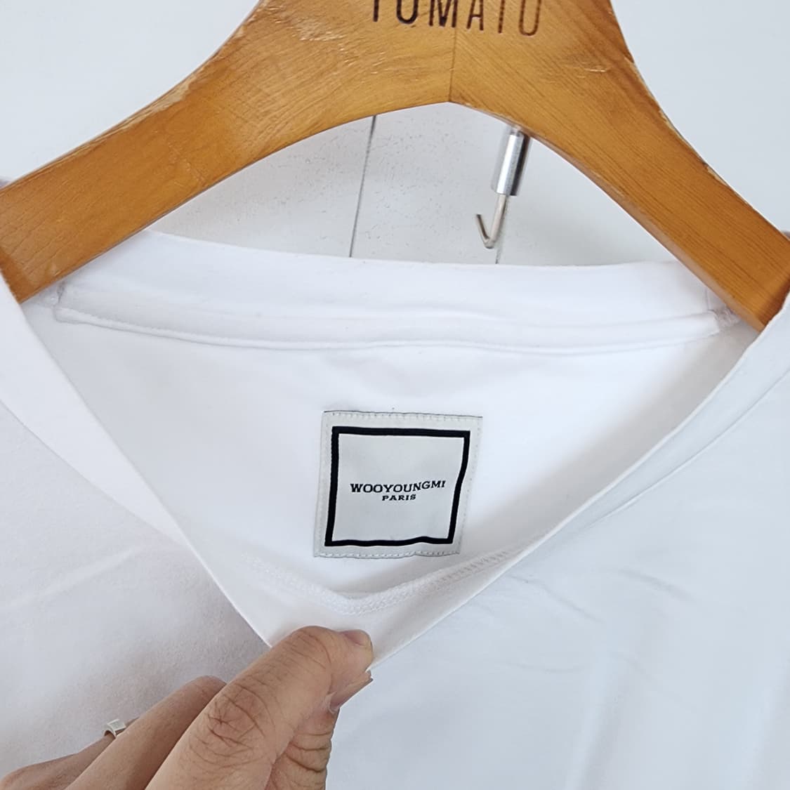 우영미 화이트 오버핏 반팔 티셔츠 상품이미지2