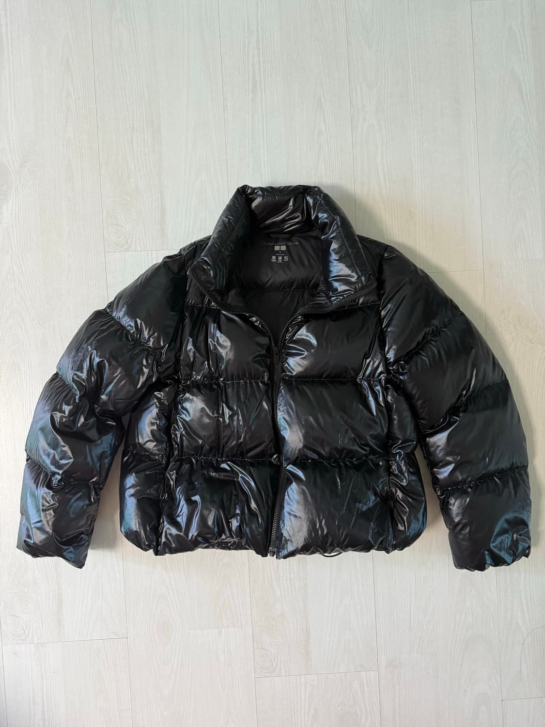 유니클로 울트라 라이트 다운 크롭 패딩 상품이미지1