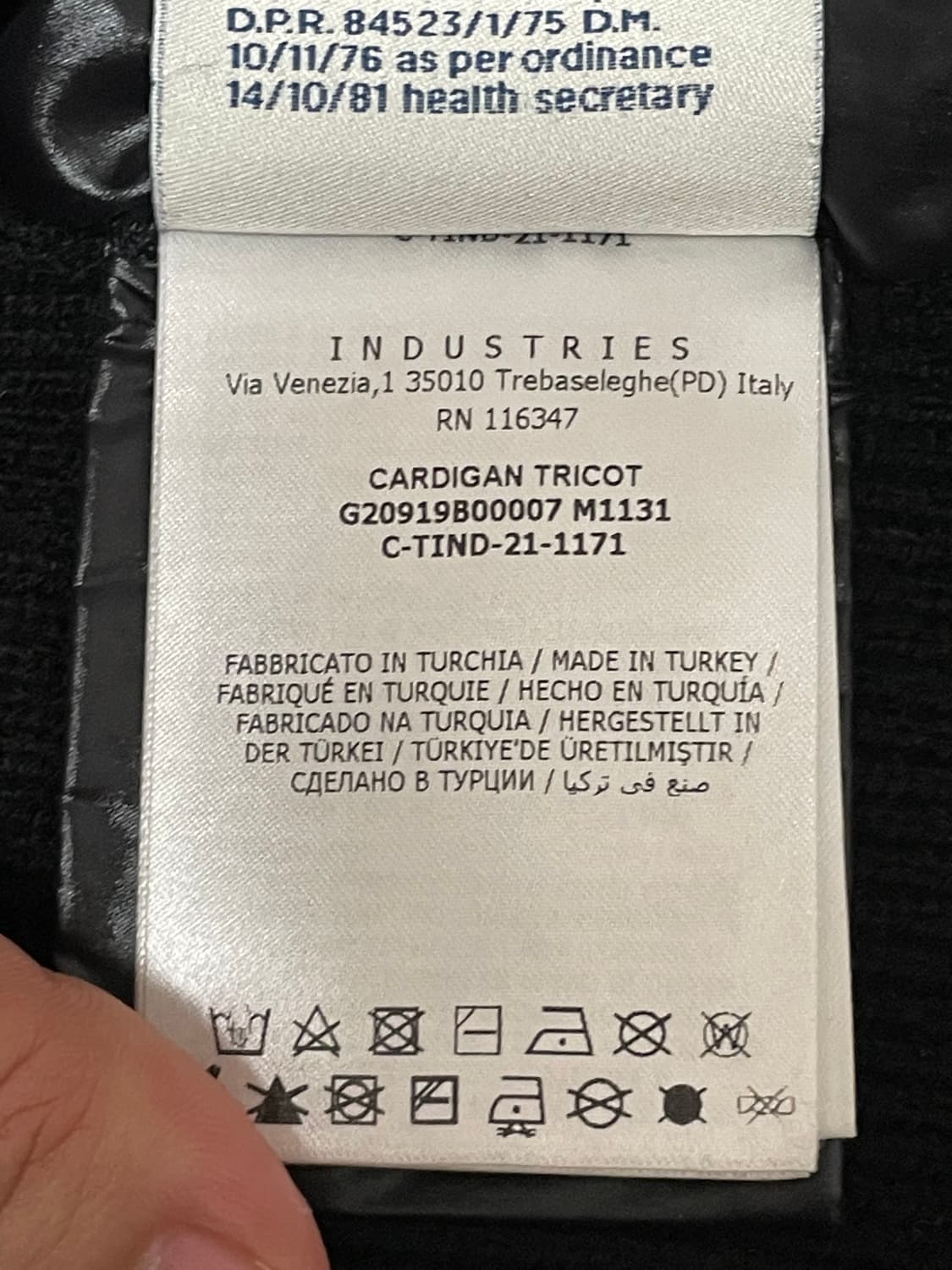 [ S / 새상품급 ] 몽클레어 후드 니트패딩 몽클라 니트패딩 블랙  상품이미지7