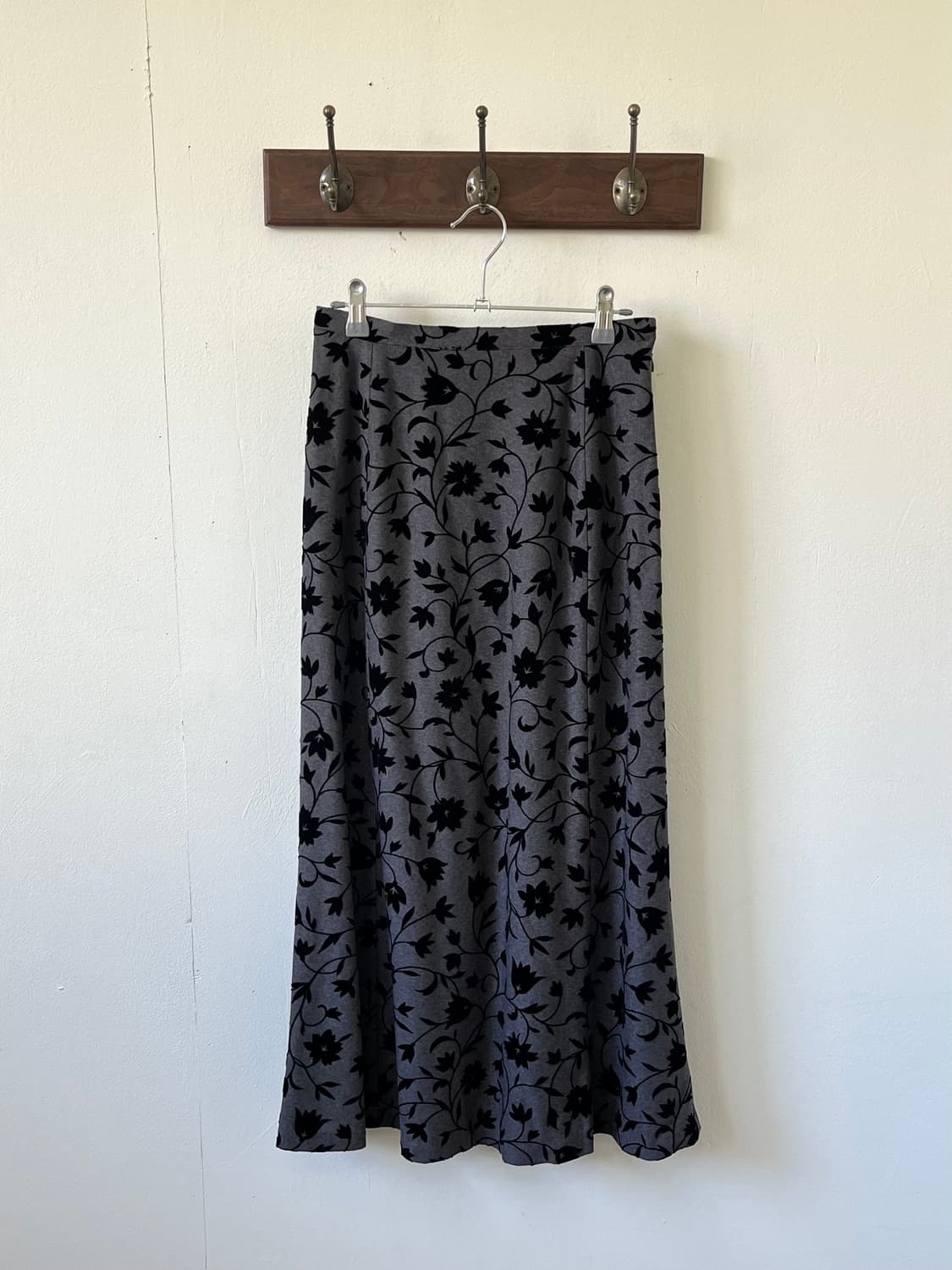 nuovoXnuovo 아트 플라워 스커트 상품이미지1