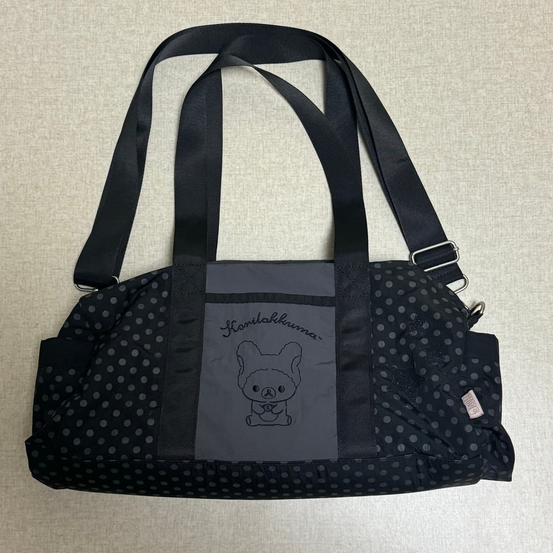 허그유어스킨 코리락쿠마 멀티 더플백 차콜 상품이미지2