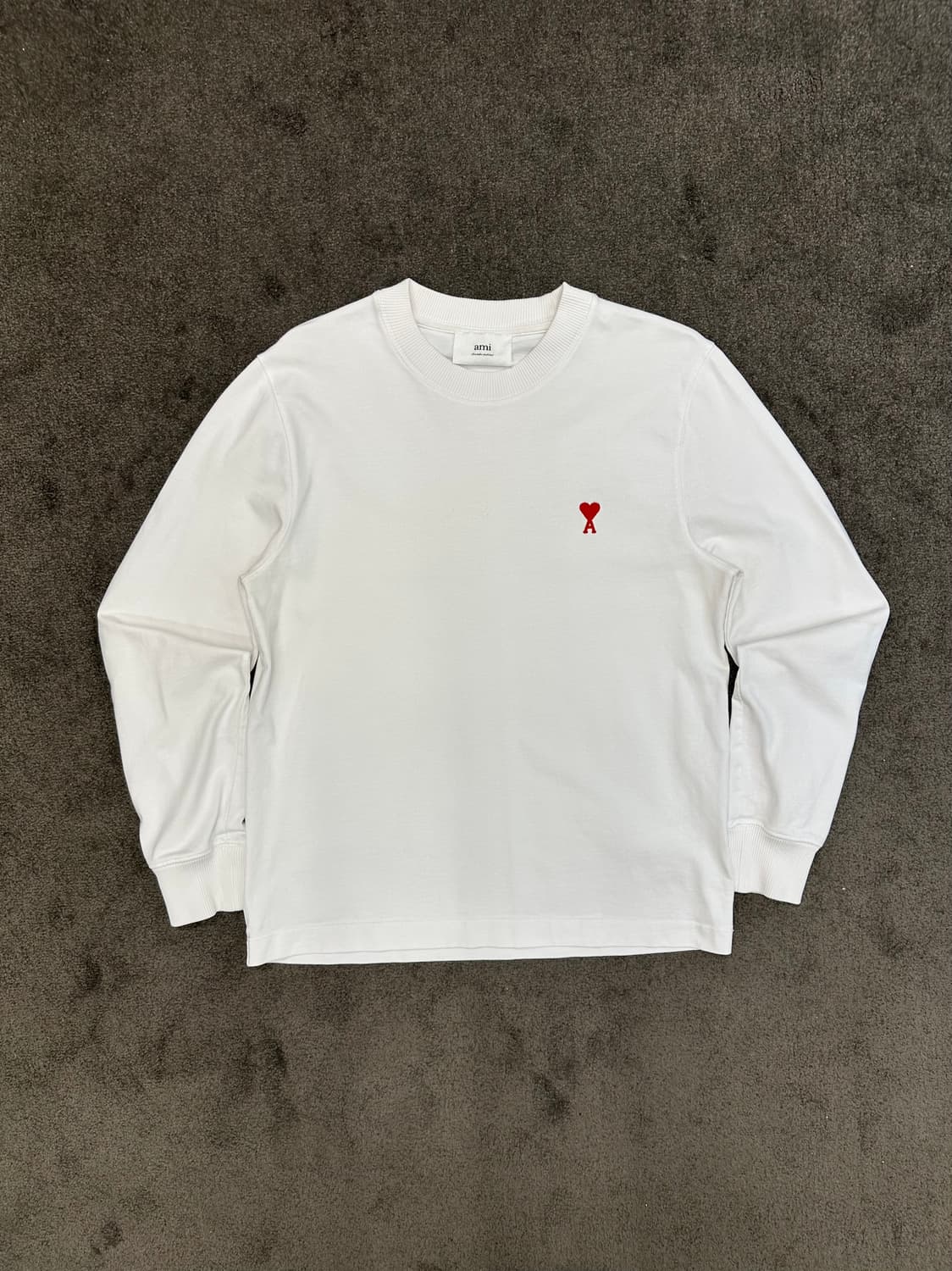 아미 스몰 하트 로고 긴팔 티셔츠 M 상품이미지1