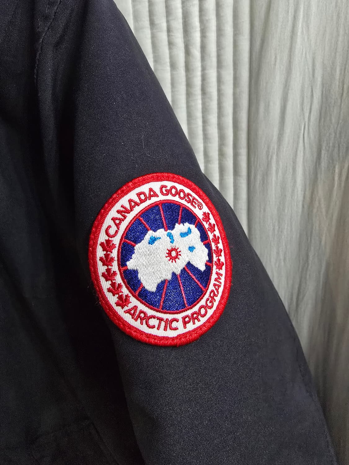 캐나다구스 오리털패딩  상품이미지3