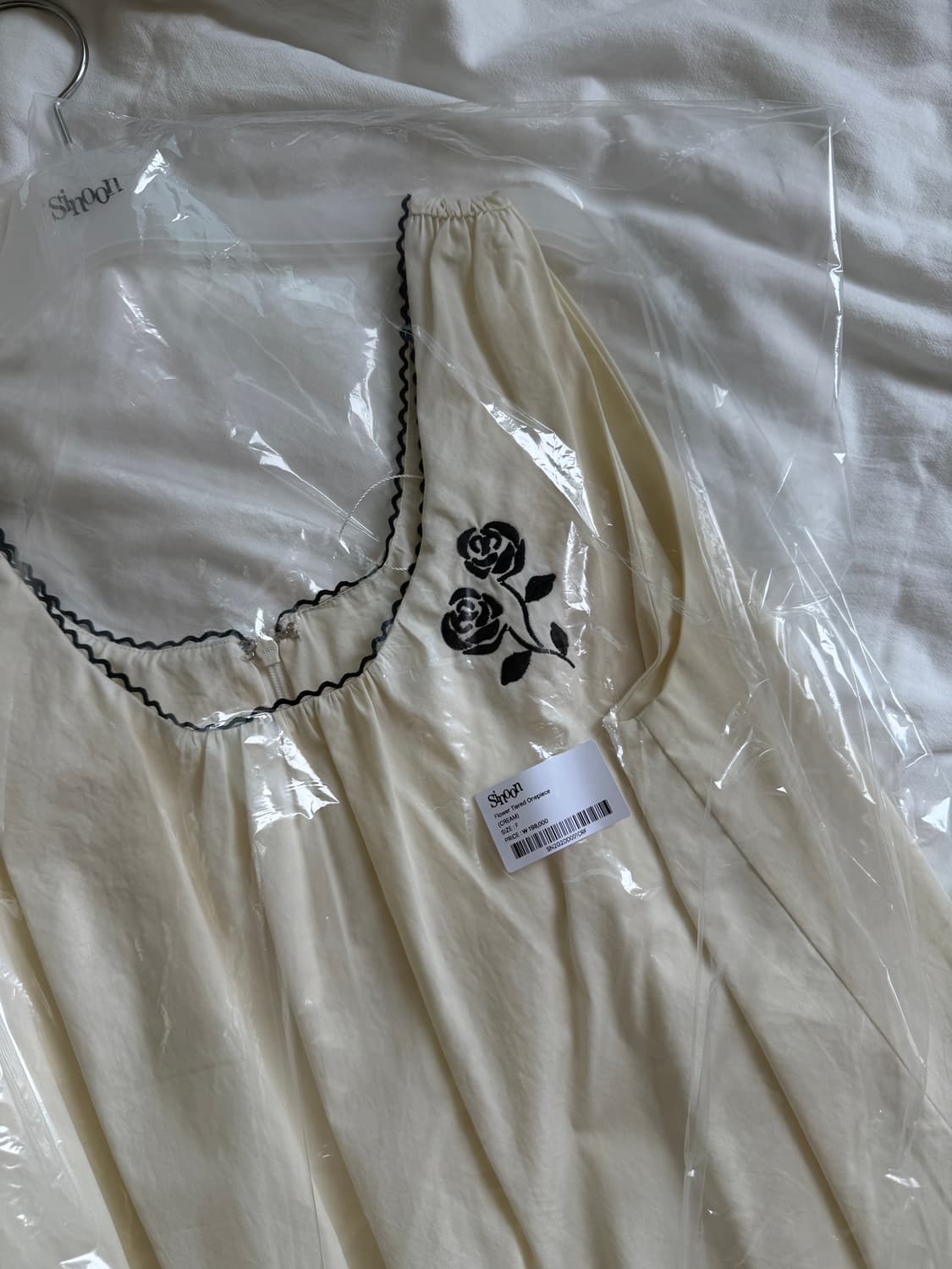 (새상품) 시눈 flower tiered onepiece 크림  상품이미지3