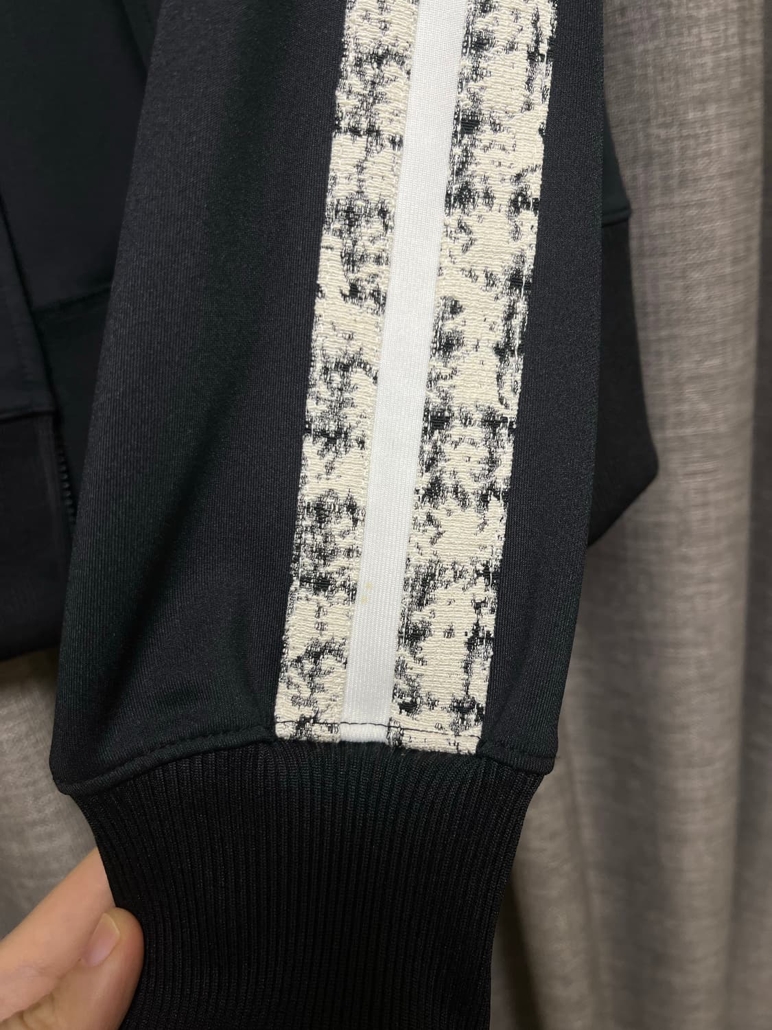 로레일즈 loerails 트랙탑 상품이미지6