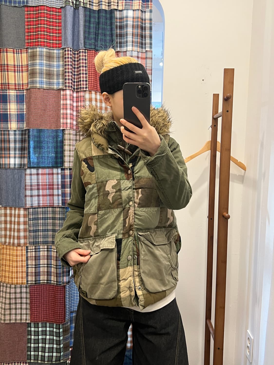 카모 캐치워크 베스트 패딩 상품이미지1