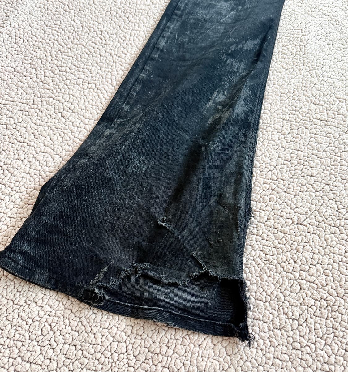 에모스탠스 클럽 펜타그램 플레어 진 샘플 제품 상품이미지6