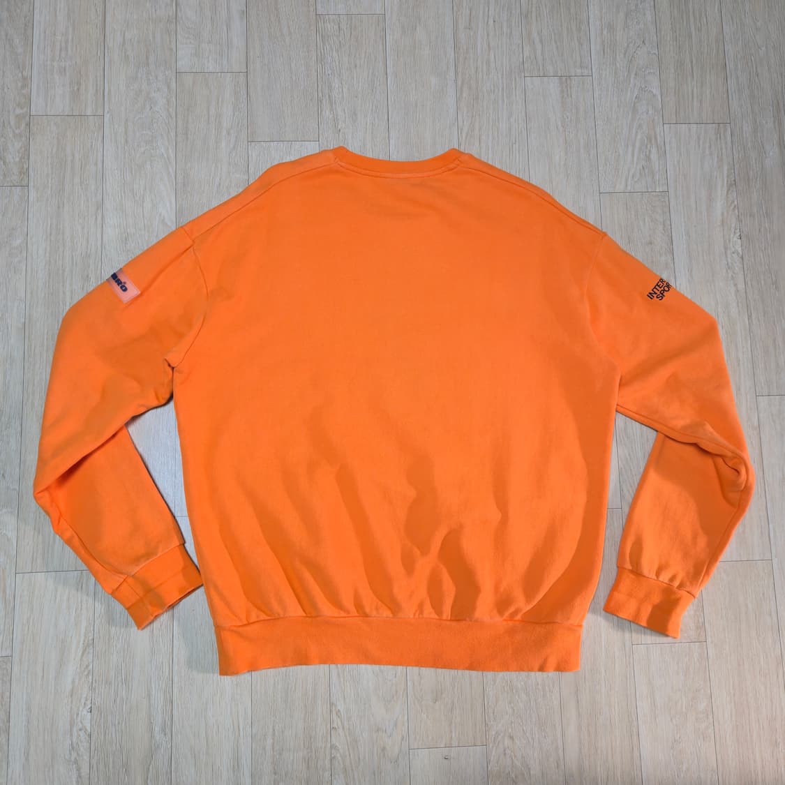 엄브로 오렌지 맨투맨 100 상품이미지6