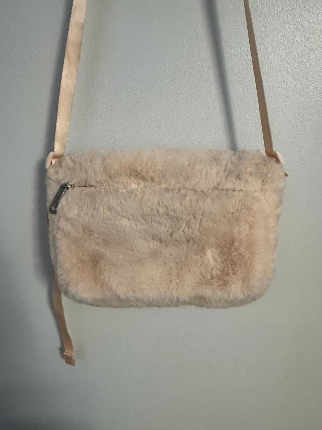 나이키 푸츄라 크로스백 상품이미지3