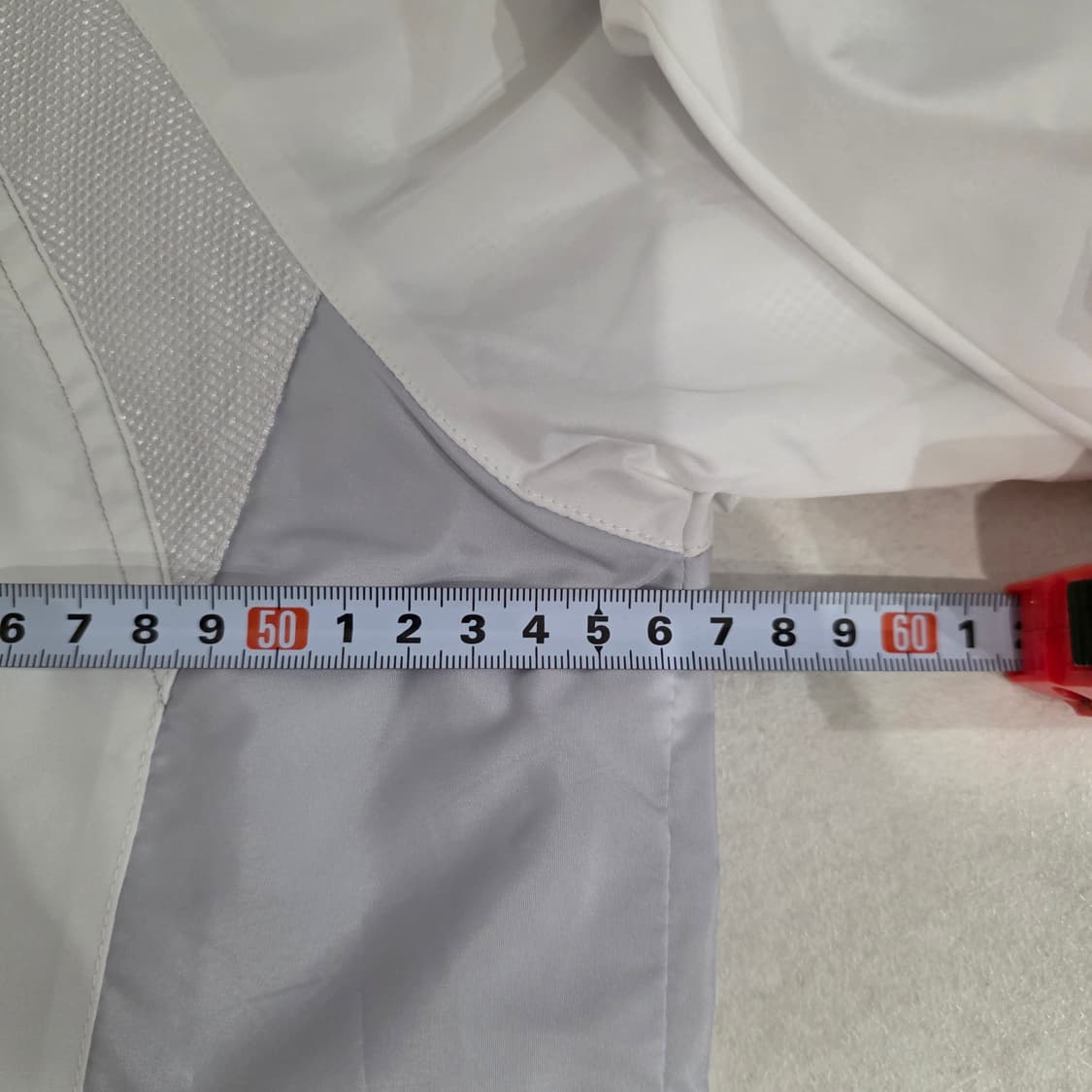 뉴제제 nyxeye 화이트 바람막이 100 사이즈 상품이미지10