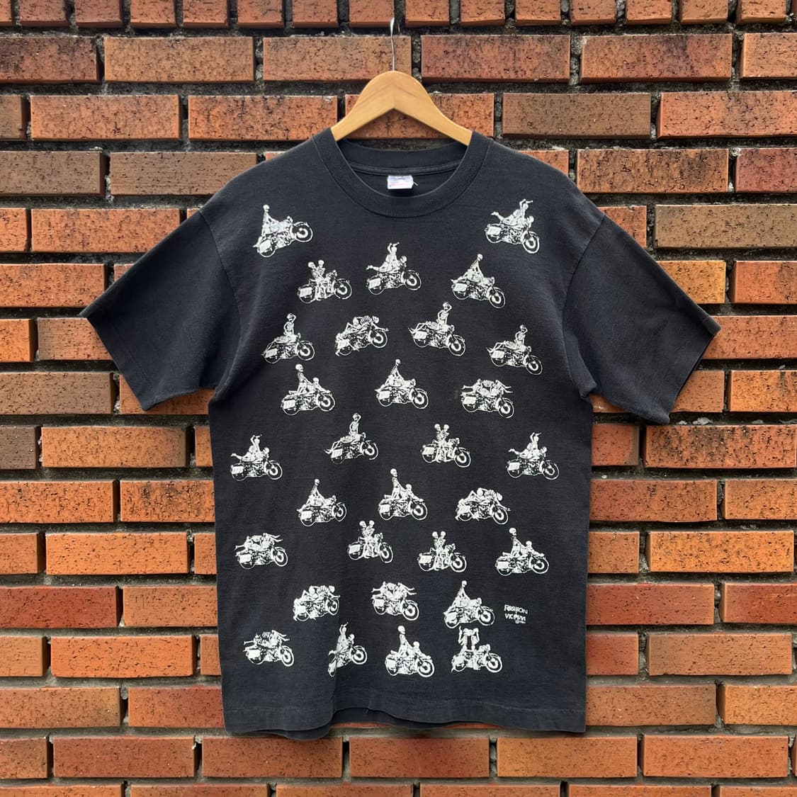 90s 빈티지 스켈레톤 섹스 포지션 티셔츠 (100) 상품이미지1