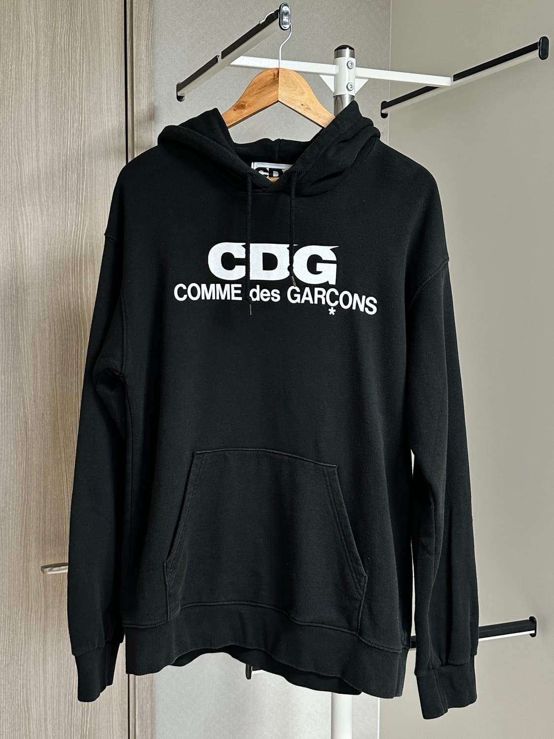 CDG 꼼데가르송 후드티 블랙 상품이미지1