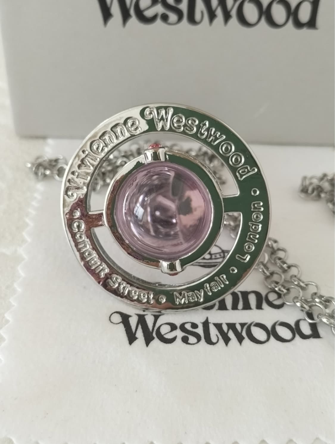 비비안웨스트우드 아카이브 베이비핑크 크리스탈 빅 orb 팬던트 목걸이 상품이미지3