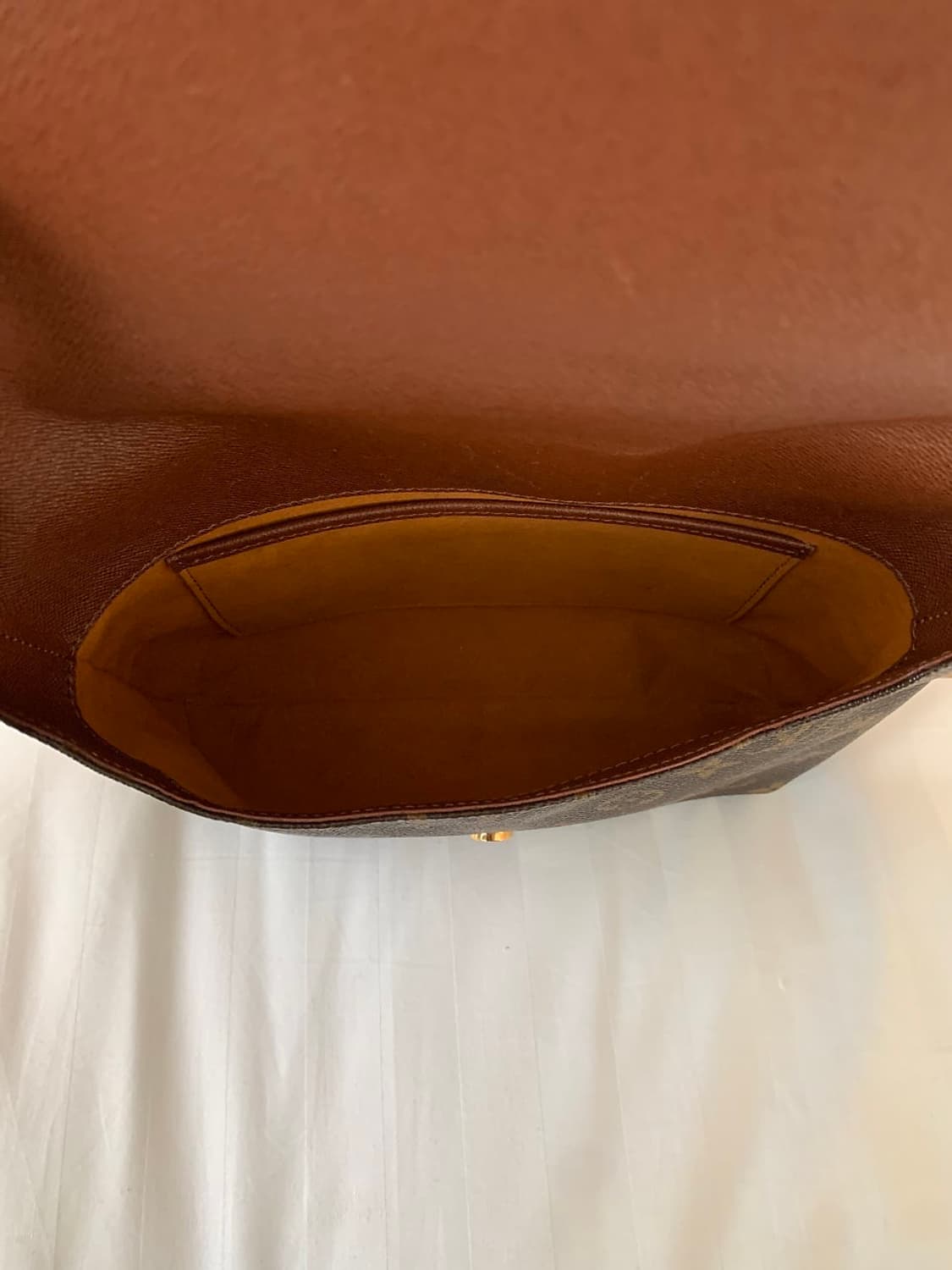 루이비통 뮤젯탱고 숄더백 상품이미지9