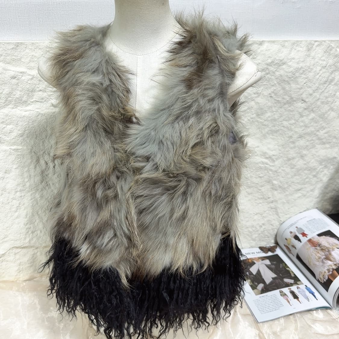 빈티지 그레이 라쿤퍼+블랙 양털 토스카나 조끼 베스트 상품이미지1