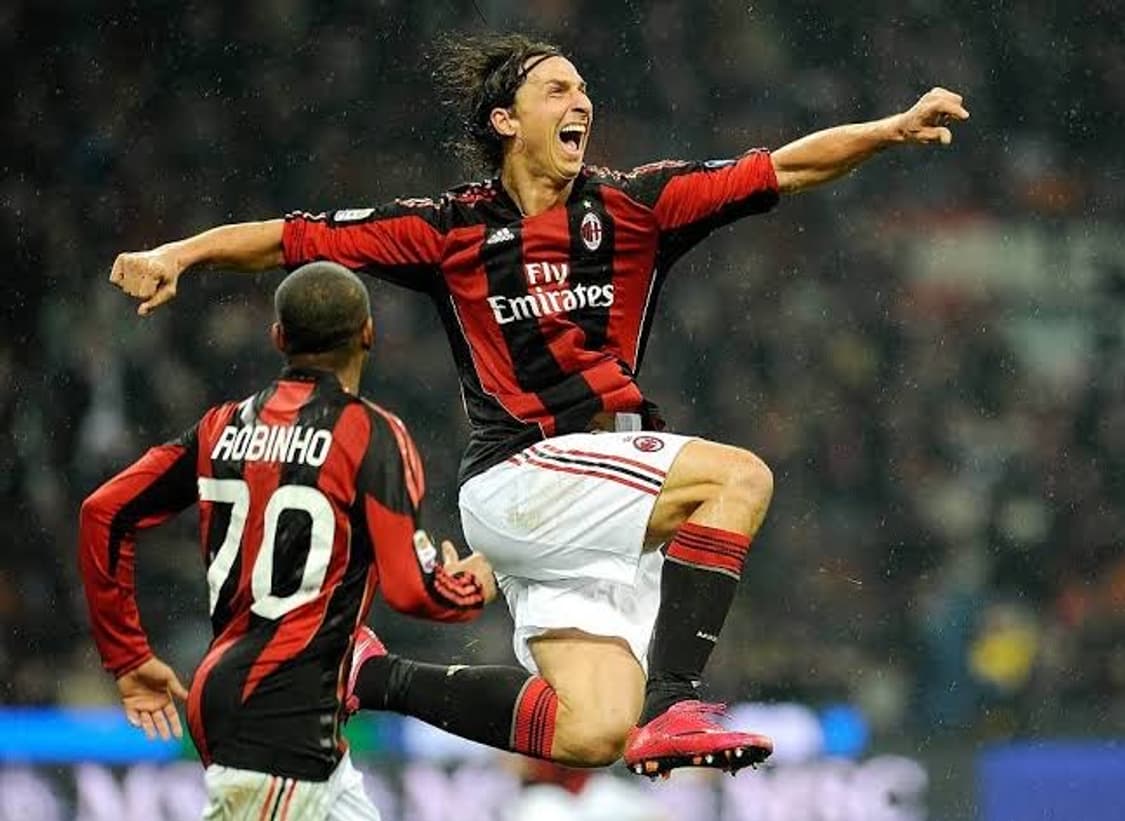 10–11 AC 밀란 홈 이브라히모비치 유니폼 (정품) 상품이미지5