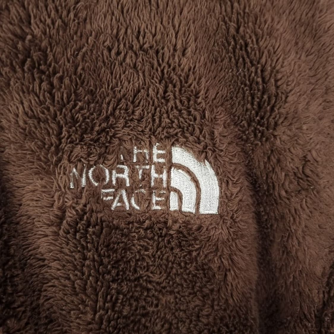 [노스페이스] 로고 자수 후리스 자켓 초코브라운 M19229 상품이미지6