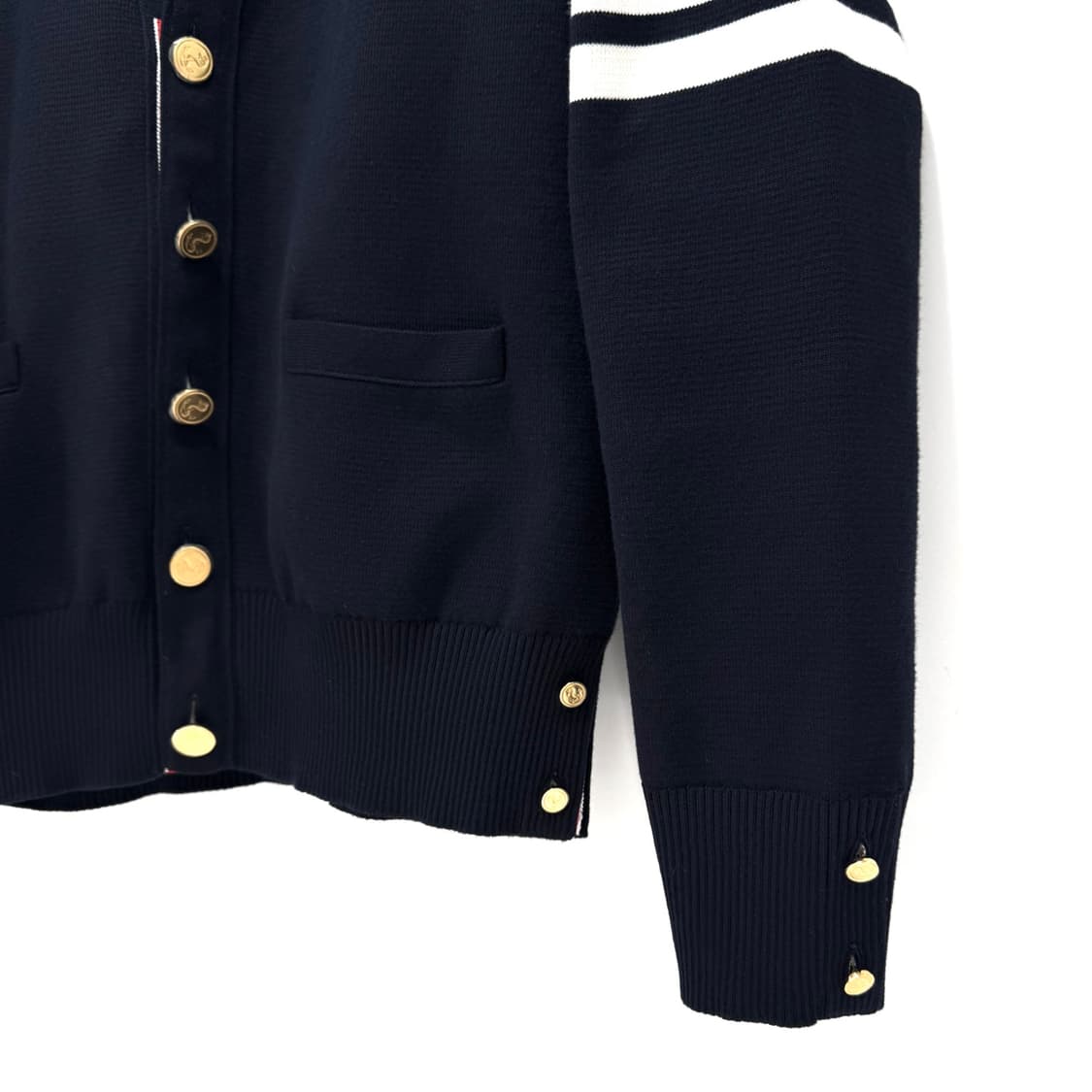 [2사이즈] 톰브라운 사선완장 밀라노스티치 가디건 (MKC171A) 상품이미지8