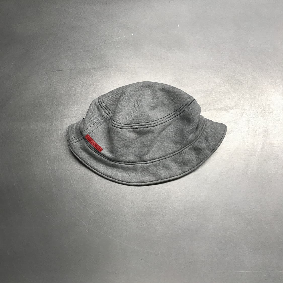 프라다 스포츠 버킷햇 그레이 M 상품이미지1