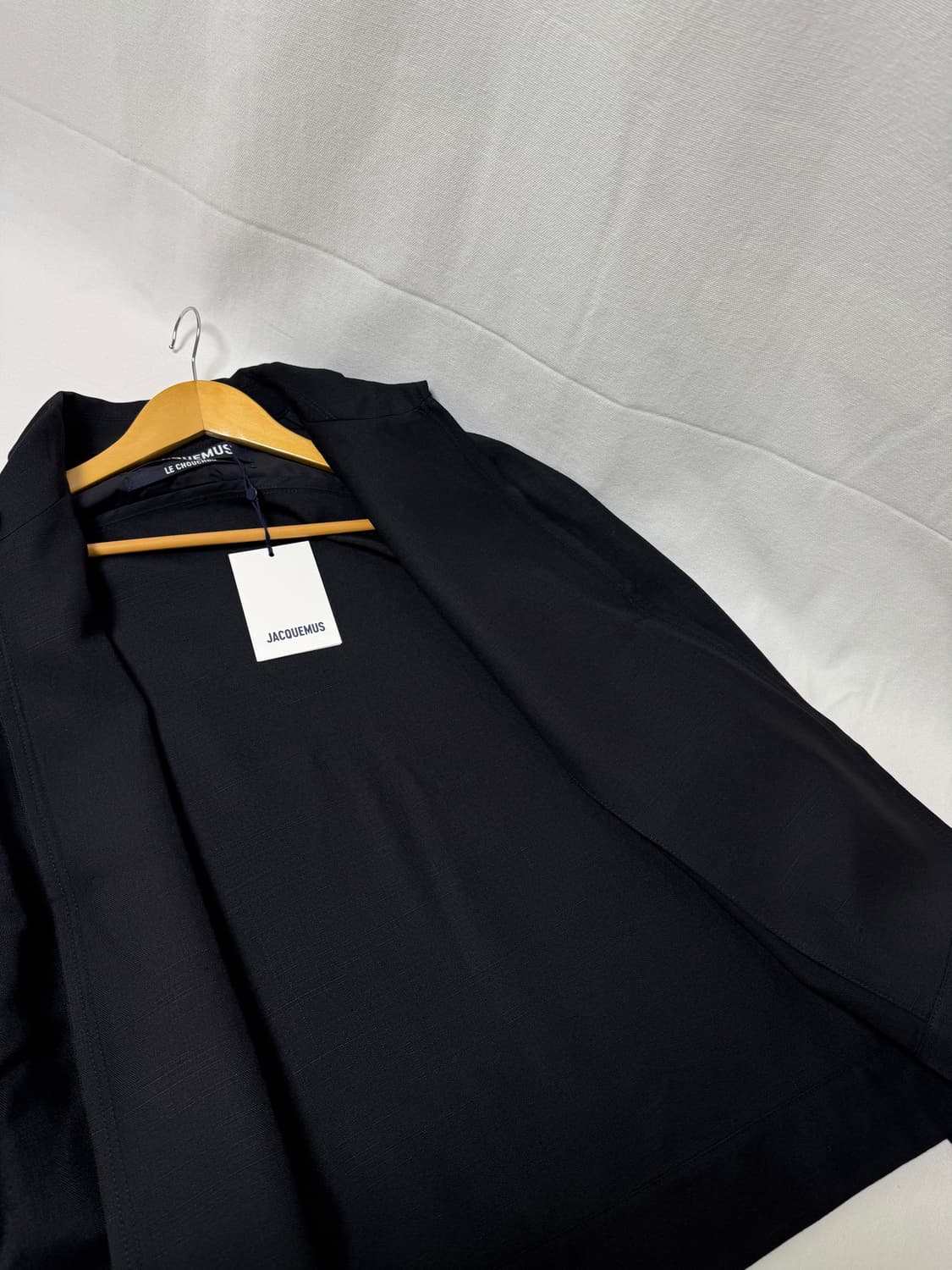 자크뮈스 르 블루종 리누 그로그랭 봄버 블랙 50 상품이미지7