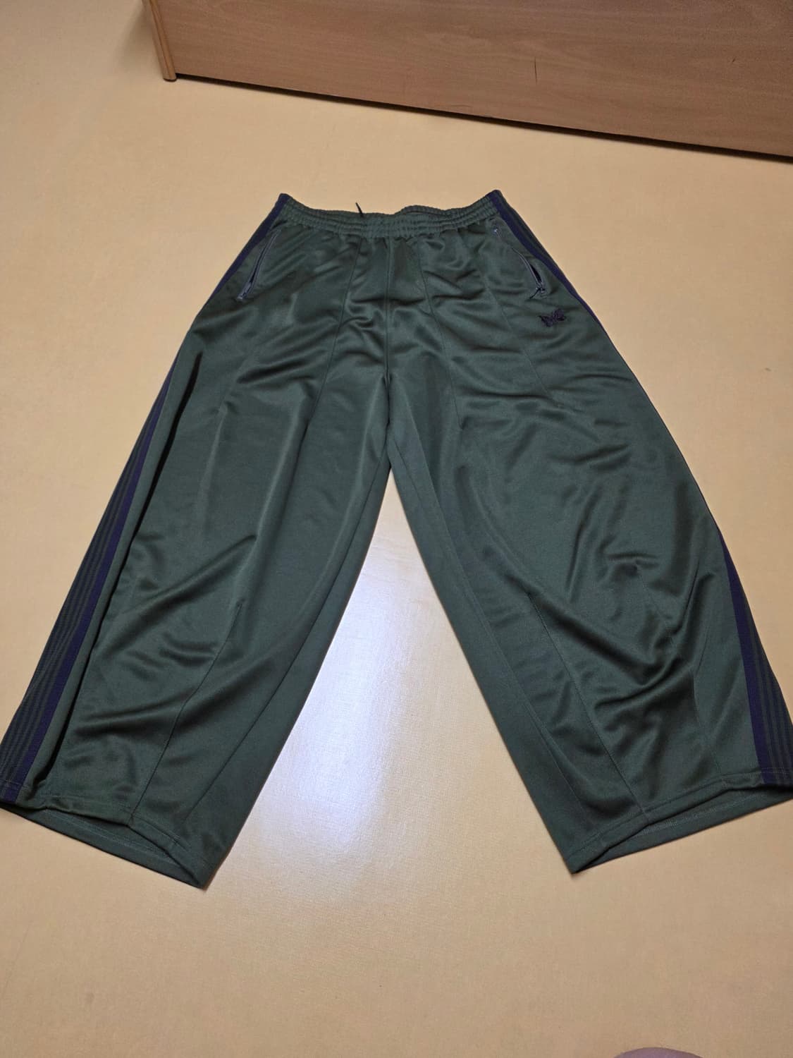 니들스 팬츠 상품이미지1