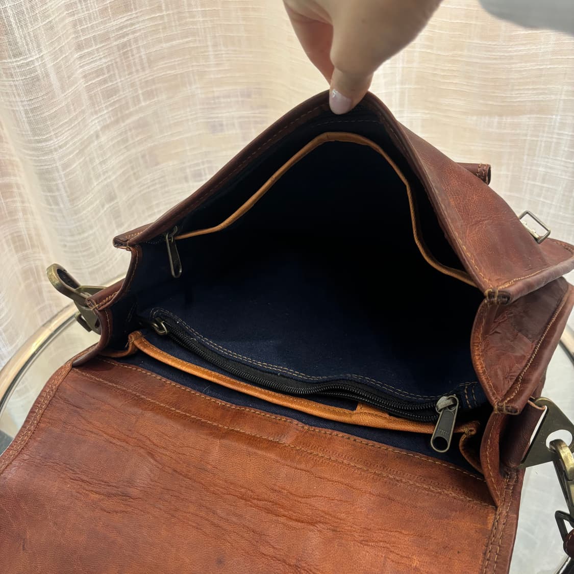 이테리 통가죽 사첼 숄더 토트백      상품이미지8