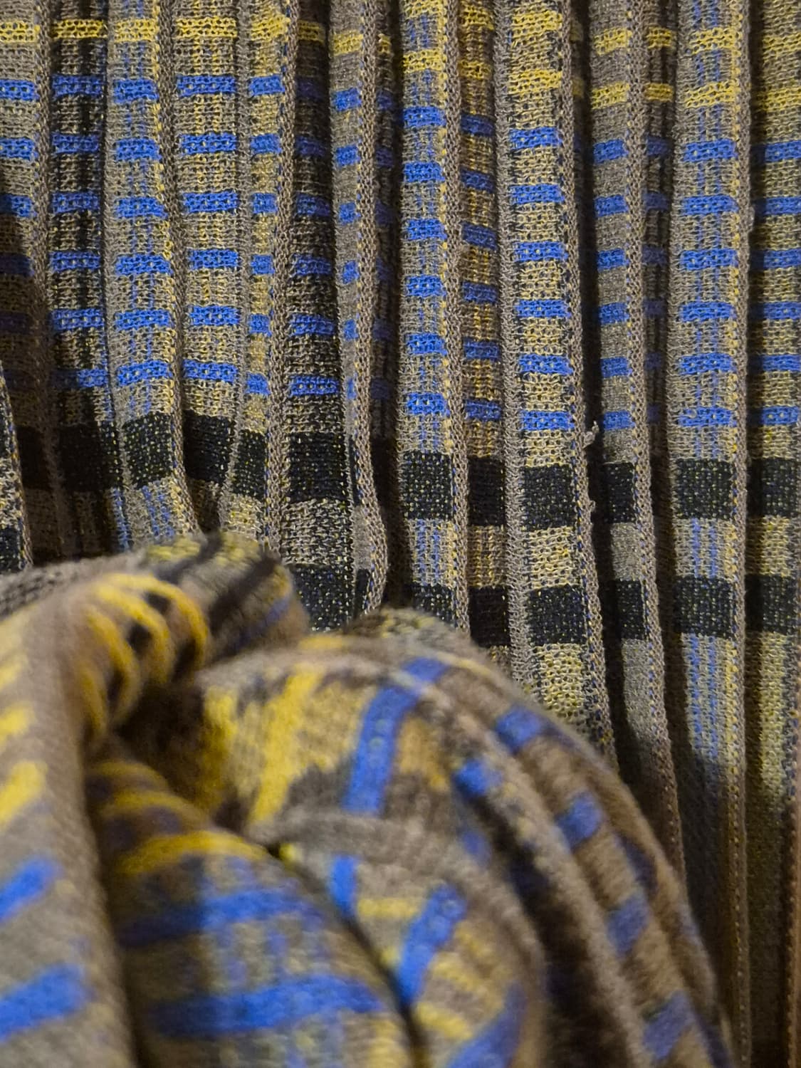 8세컨즈 에잇세컨즈 H라인 니트 플리츠 주름 롱 스커트 상품이미지7