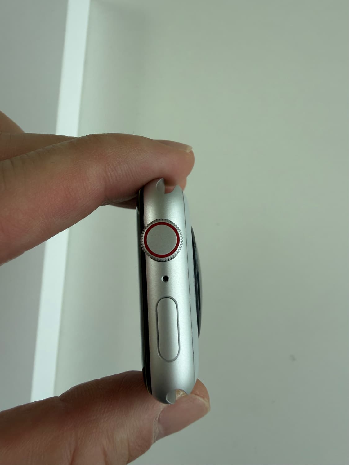 애플워치 se2 44mm 실버 셀룰러 배터리 성능 100% 상품이미지3
