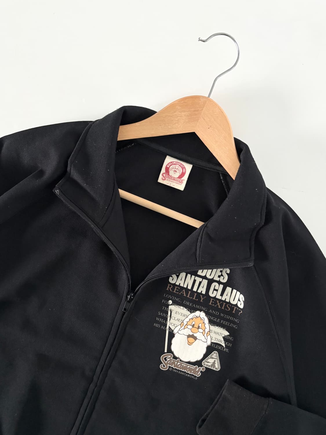 90‘s Captain Santa 캡틴산타 산타클로스로고 블랙컬러 트랙탑 상품이미지2