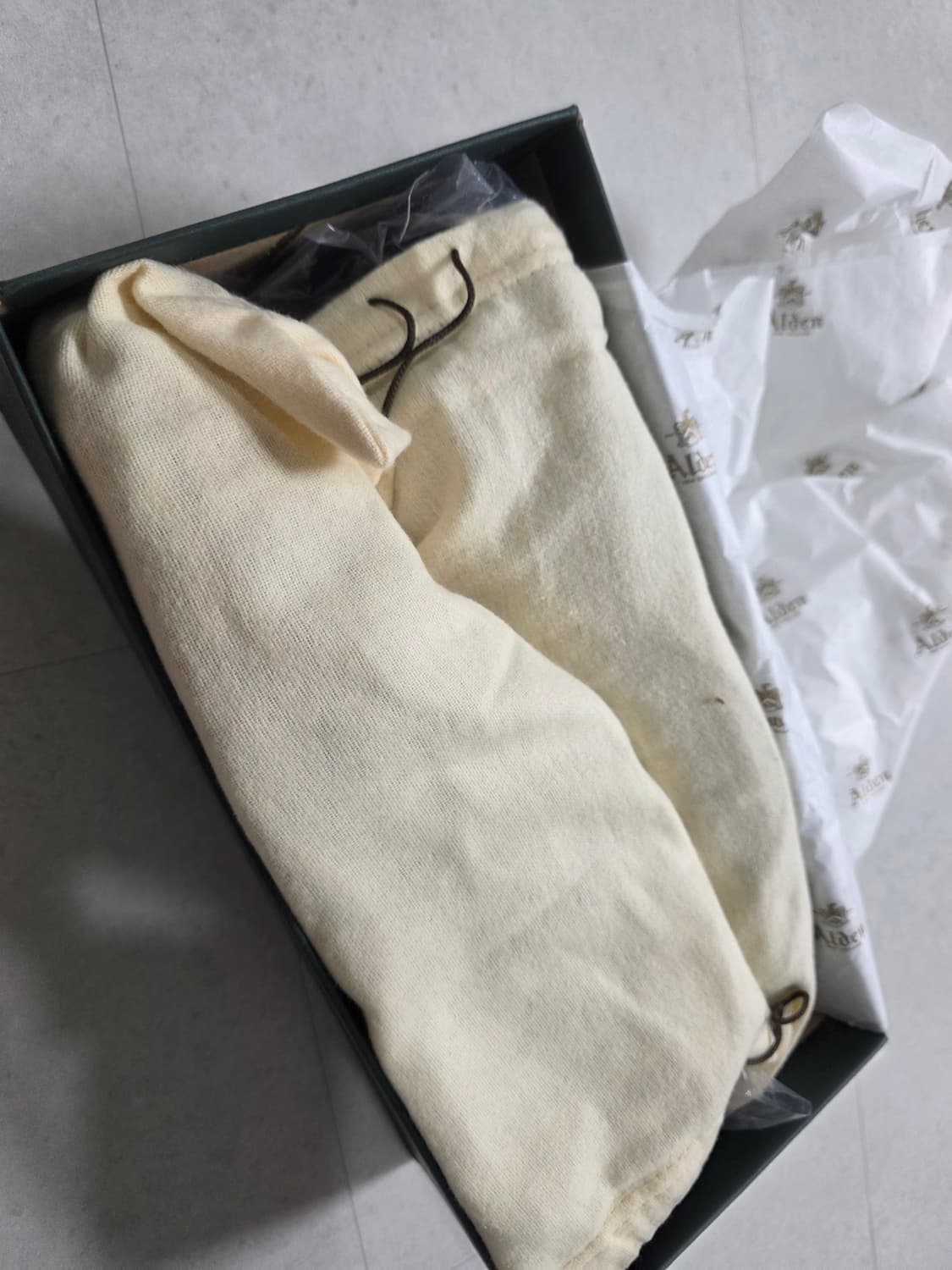 [새상품] 알든 9901 US 11.5 E 295 팝니다 상품이미지6