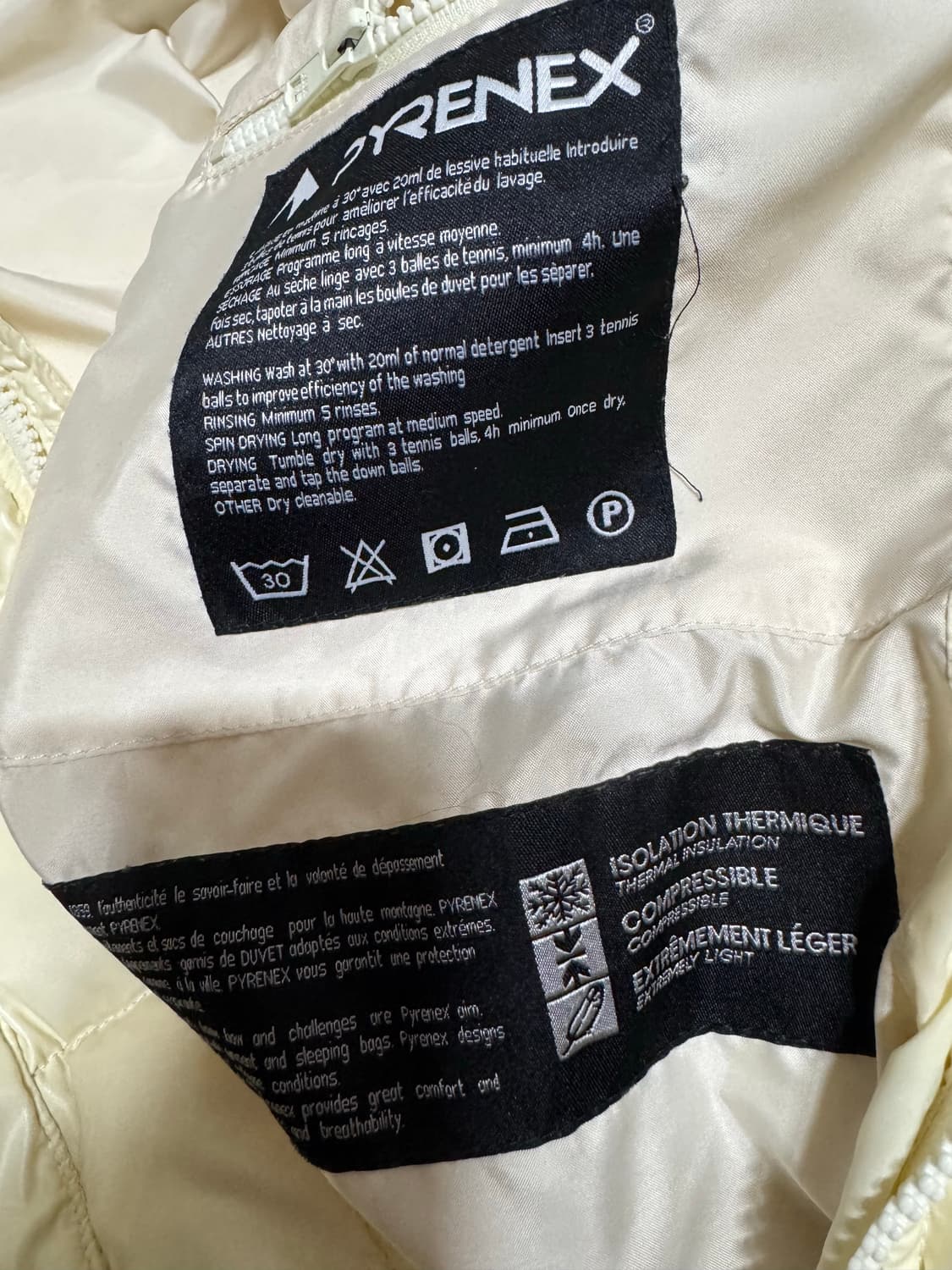 40 피레넥스 여성 다운 패딩 자켓 상품이미지9