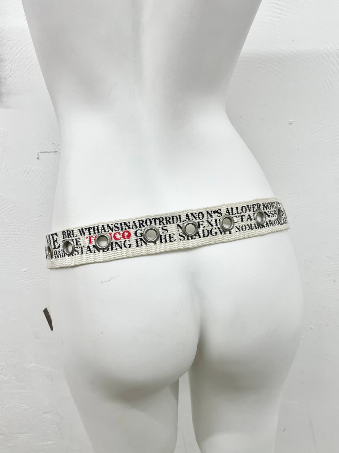 y2k 레터링 펀칭 버클 벨트 상품이미지4