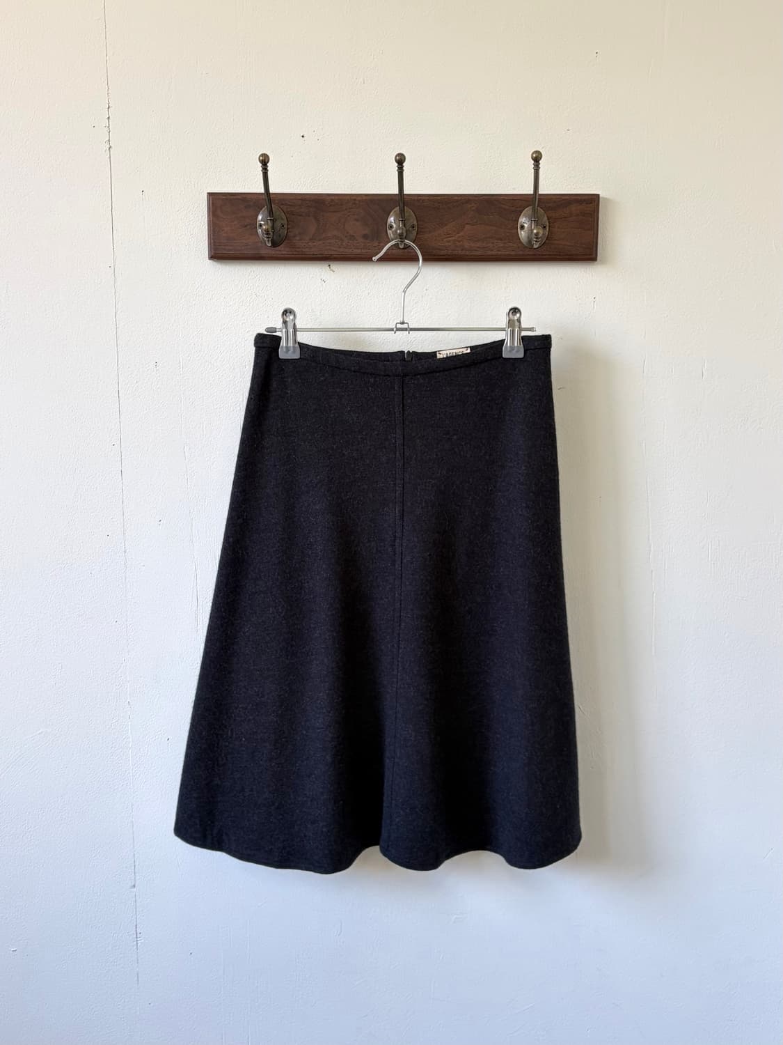 L’AGENCE 차콜 스커트  상품이미지1