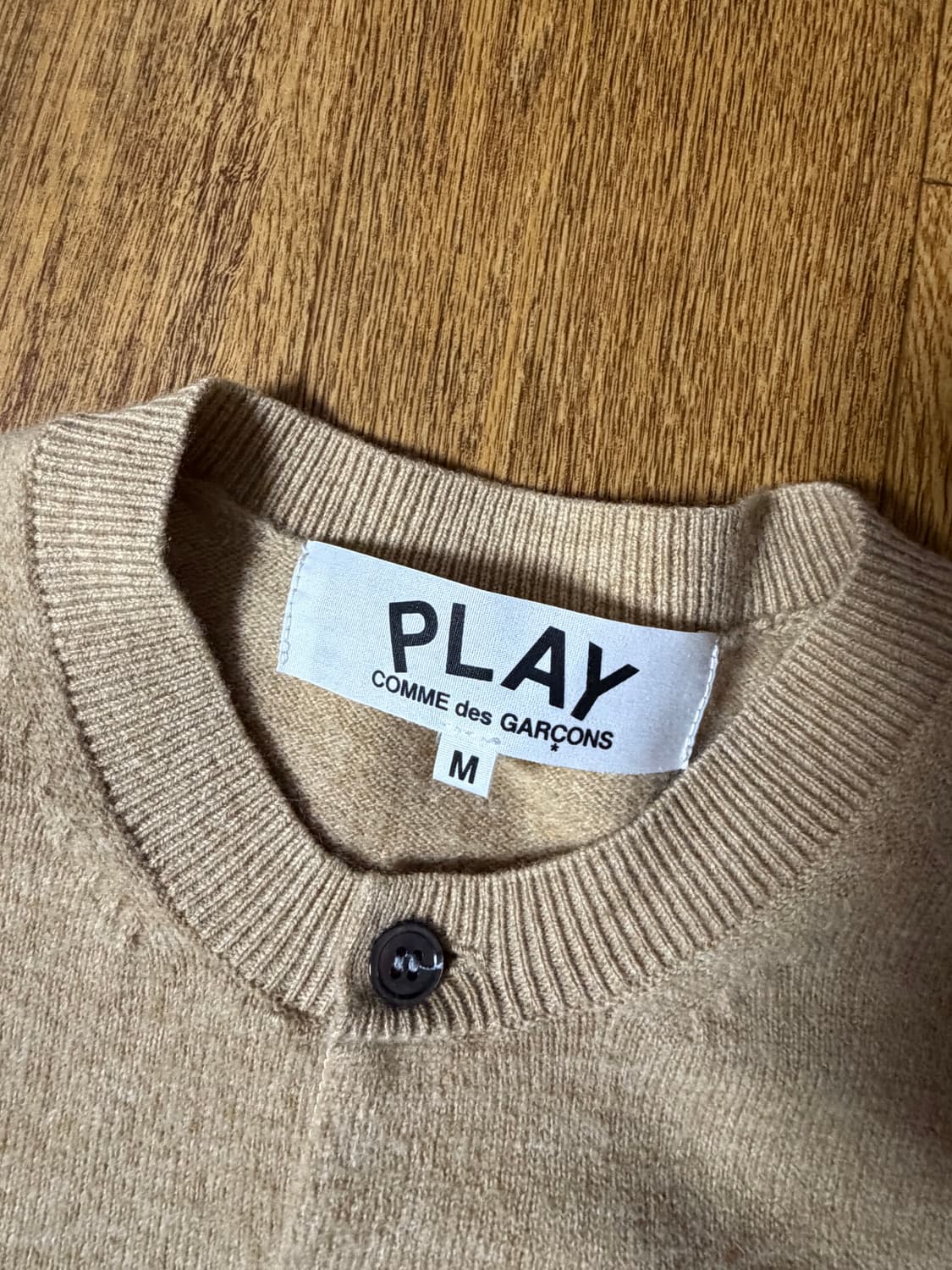 (급처,상태좋음!!)꼼데가르송 베이지 가디건 m 상품이미지2