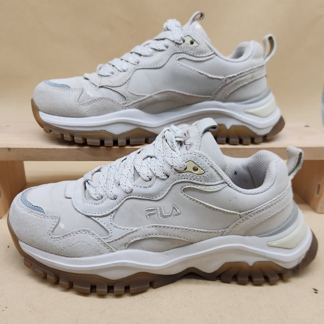 휠라 트랜스포즈3 운동화250 상품이미지1