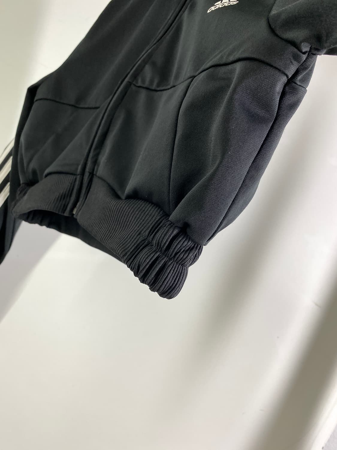 Adidas Crop Top Custom 상품이미지3
