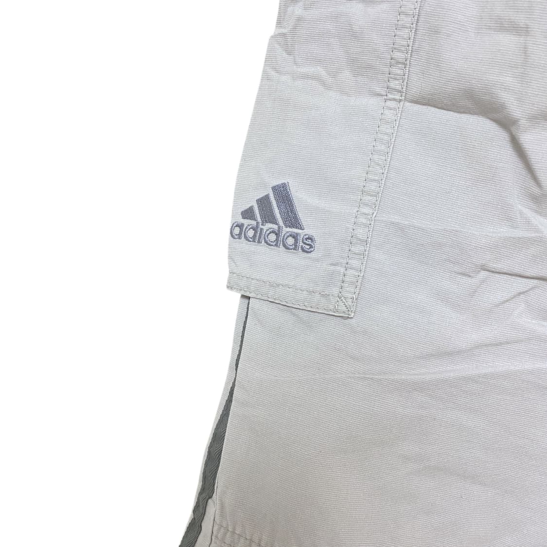 Adidas lightgray cargo pants 상품이미지5