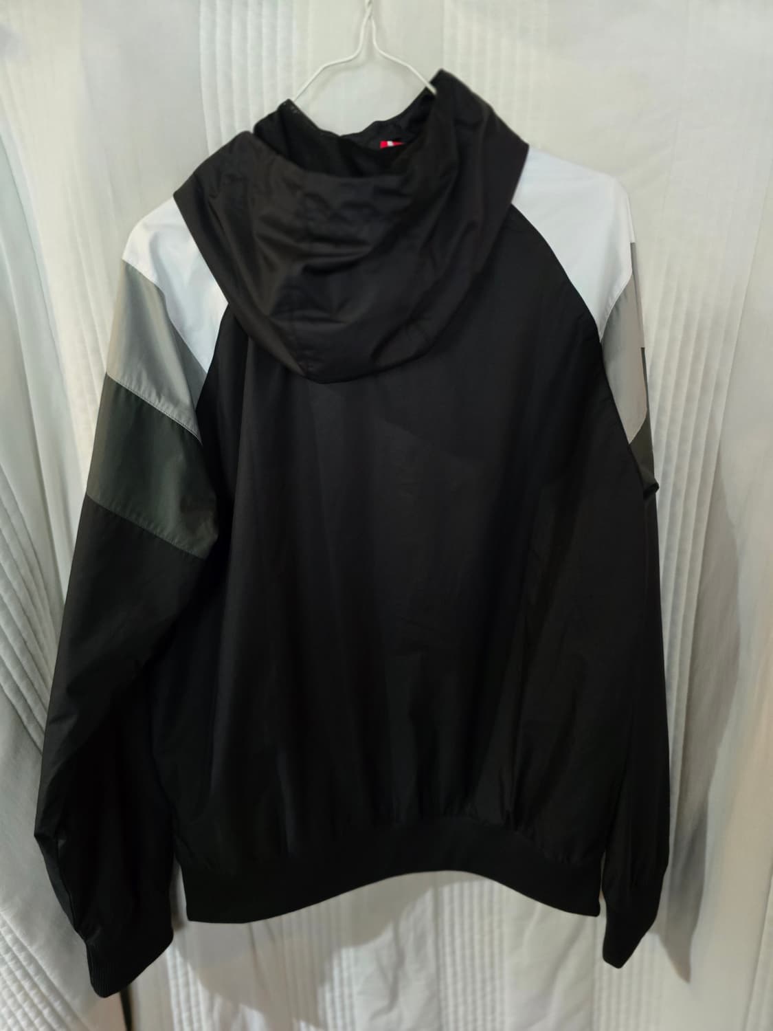 퓨마 바람막이  상품이미지4