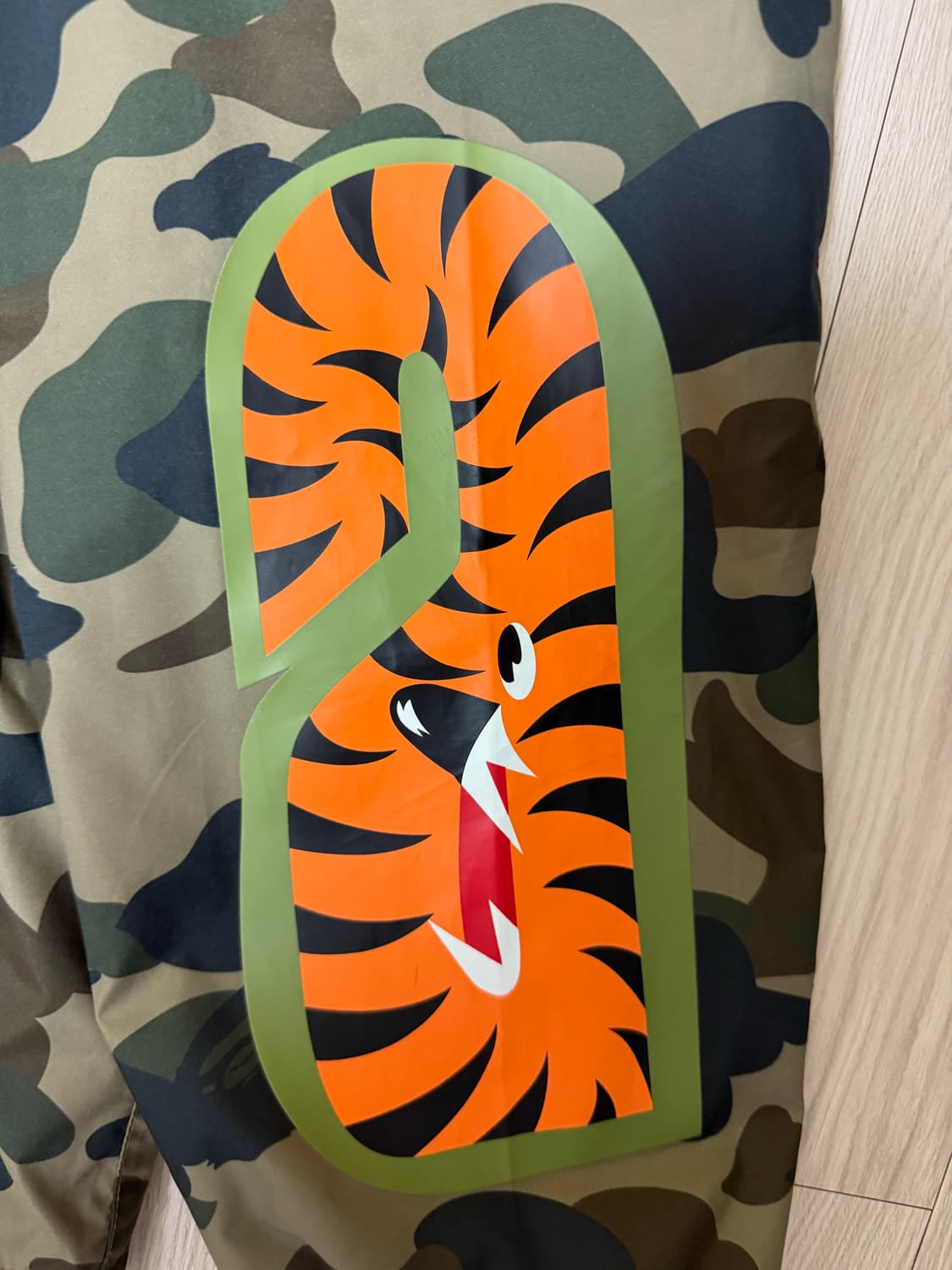 [급처] 오늘만 이 가격 !!! Bape 바람막이 상품이미지6