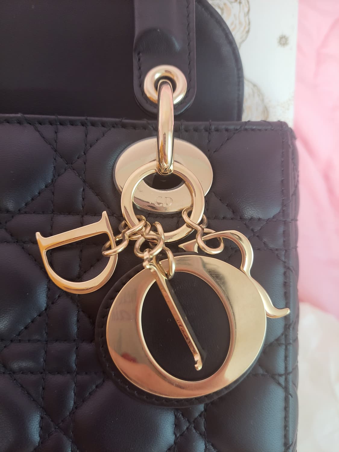 정품)급처상태좋음!디올 레이디백 스몰블랙 크로스토트백 게런티있음 지수가방 상품이미지10