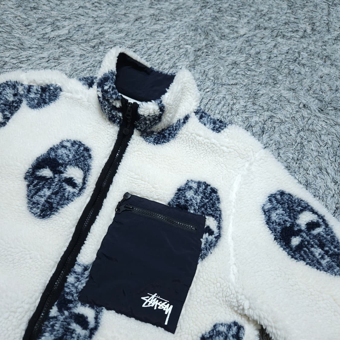 스투시) M 남자 마스크 쉐르파 플리스 / 왕눈이샵 상품이미지4