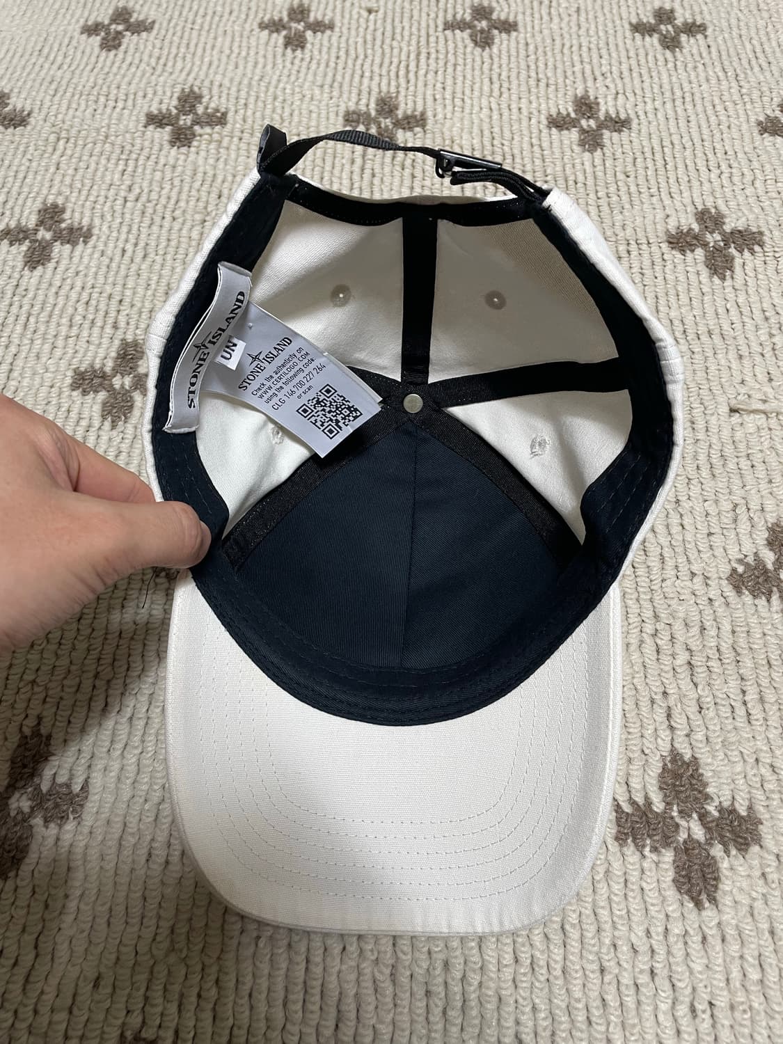 스톤아일랜드 화이트 볼캡 상품이미지4