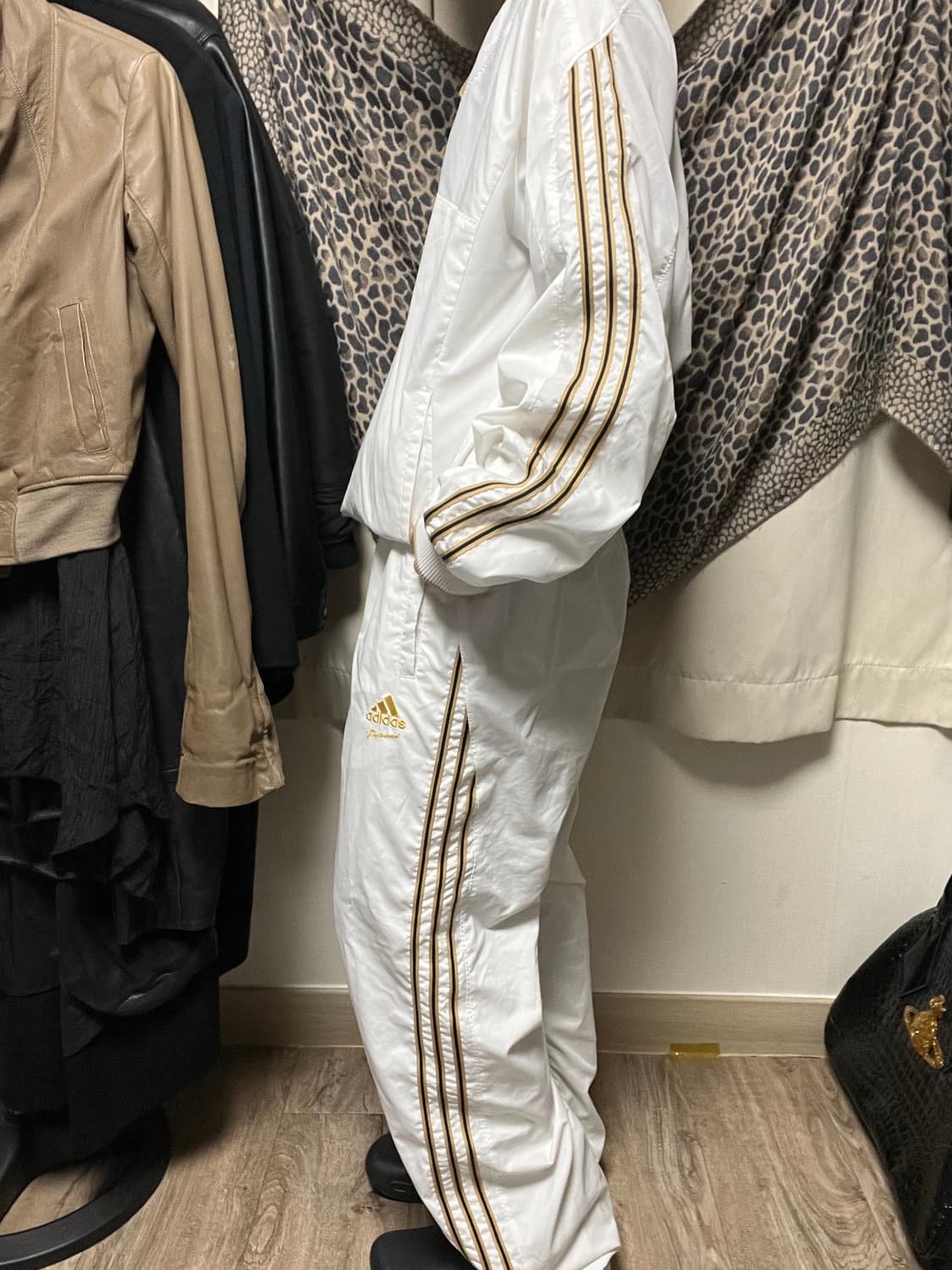 00s 아디다스 화이트 골드 메탈릭 셋업 웜업 져지 상품이미지1