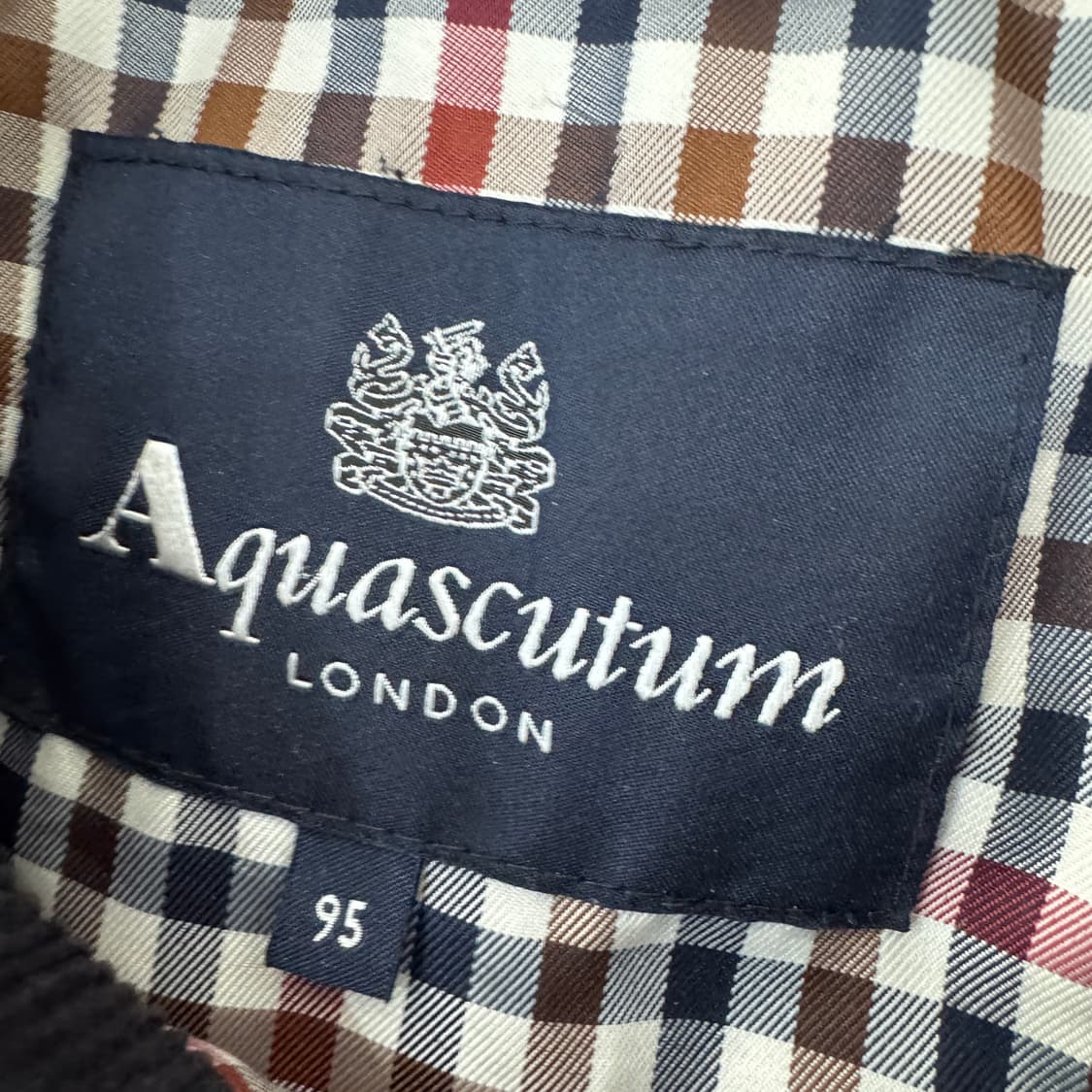 95 아쿠아스큐텀 네이비 경량 구스 퀼팅 자켓  상품이미지6